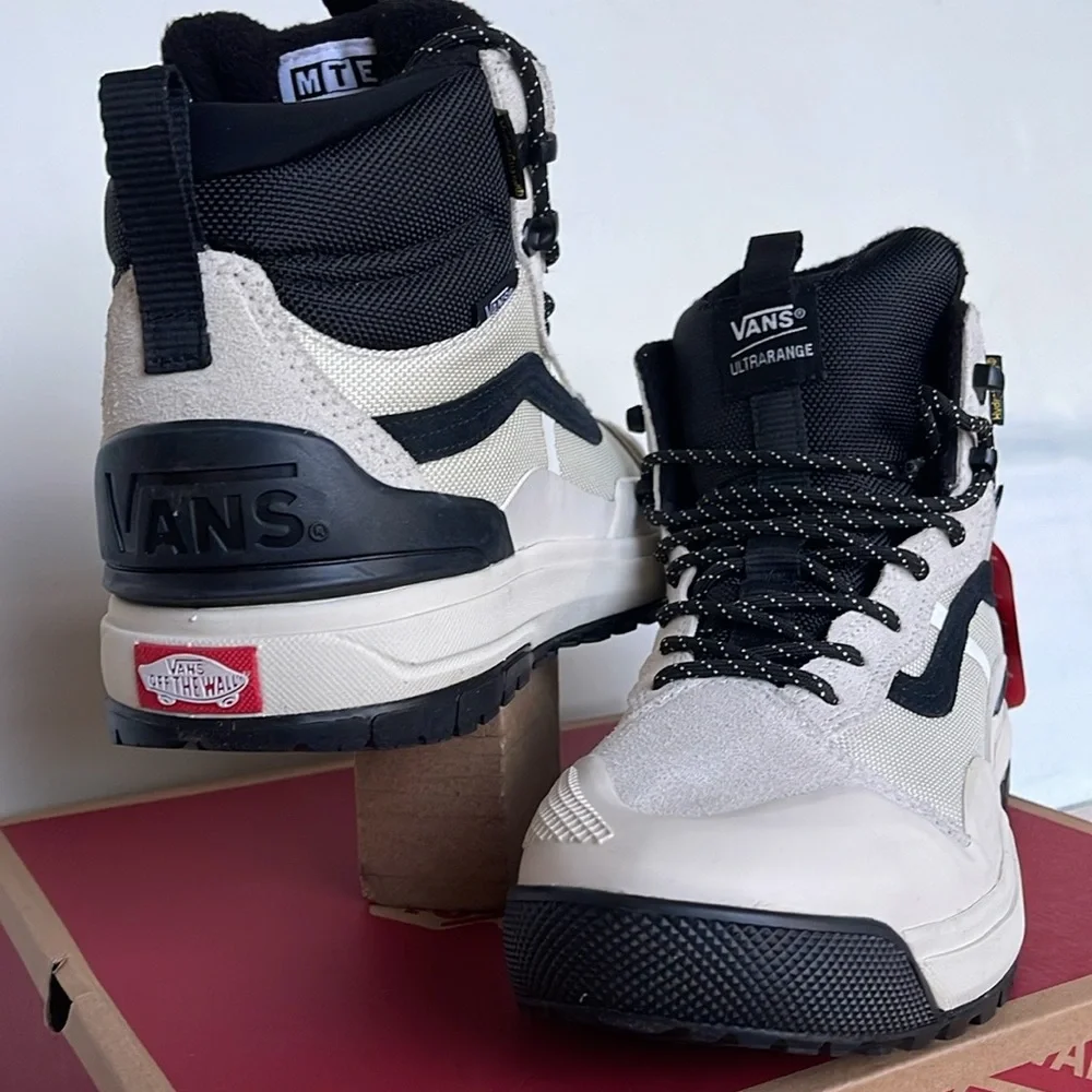 Vans Men’s Ultrarange Exo Hi Mte2 Marshmallow/Black VN0A4BVSKIG Sneakers Boots